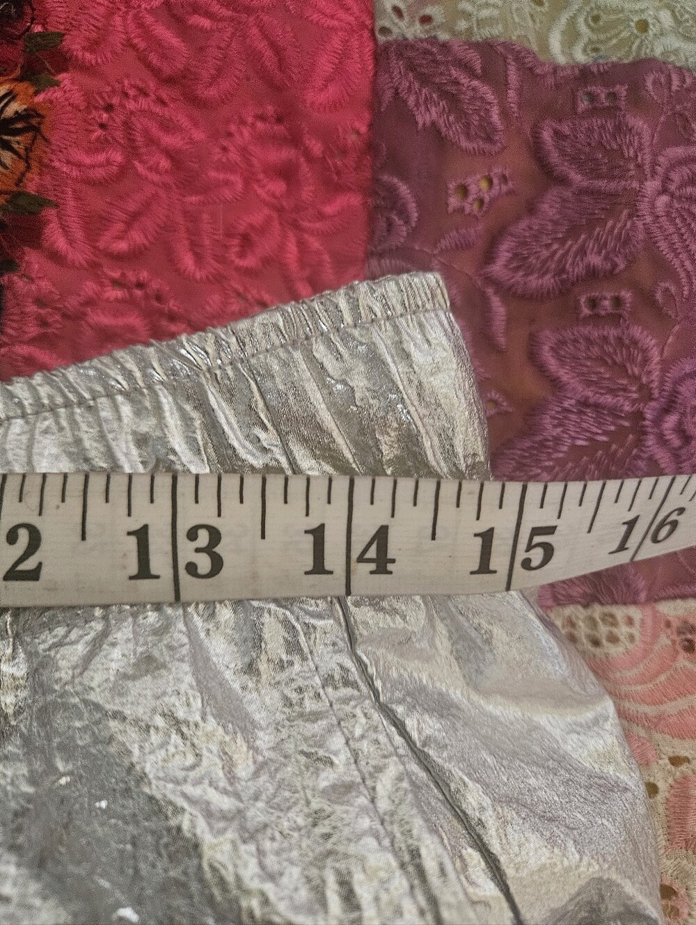 ZARA WOMAN MID RISE METALLIC PARACHUTE TROUSERS PANT SILVER Small - Picture 9 of 9